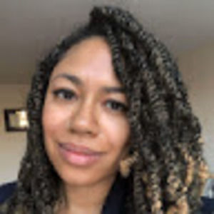 Meet your Posher, Nadirah